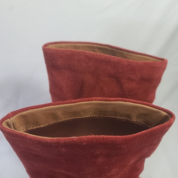 Andre Women’s Red Leather Suede Block Heel Boots Size 7.5 (38 Euro) - Picture 5 of 15